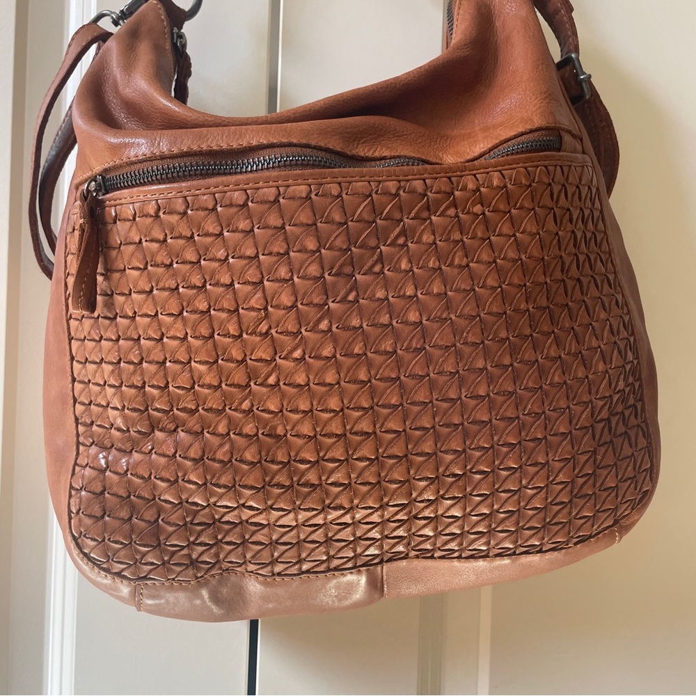 Elegant Brown Crossbody Bag
